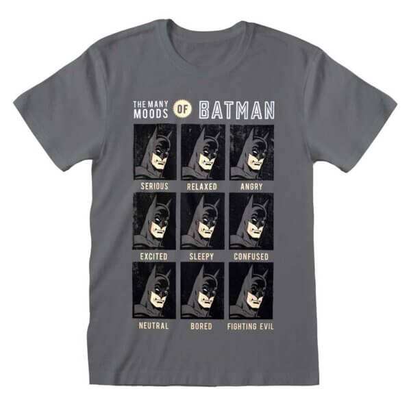 Batman T-shirt der viser Batman i forskelligt humør